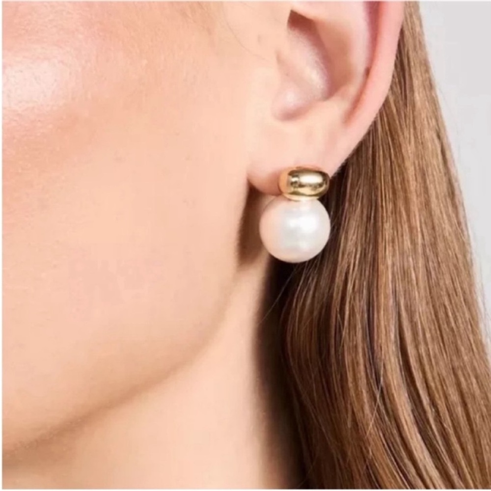 New! Anthropologie Maren Gold Pearl Post Earrings (1063) NWOT - Picture 2 of 3